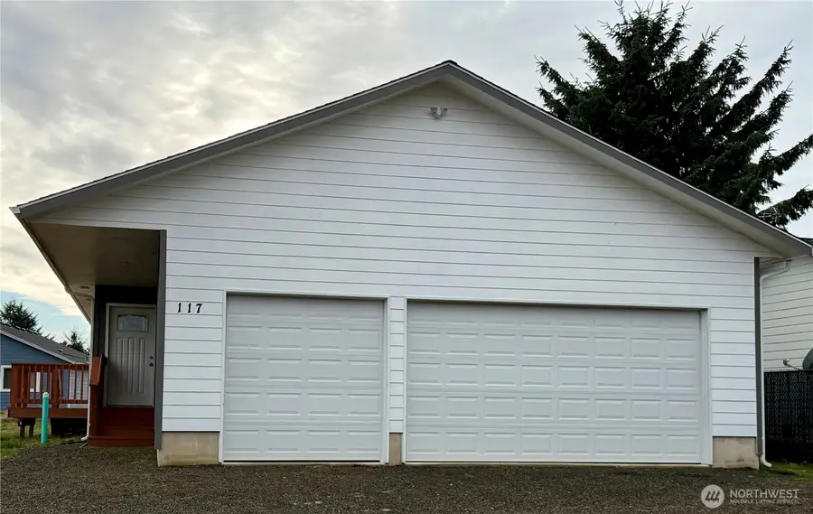 117 Wynoochee Drive Sw, Ocean Shores, WA 98569 - #2