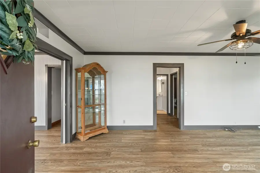 513 E Street, Cosmopolis, WA 98537 - #2