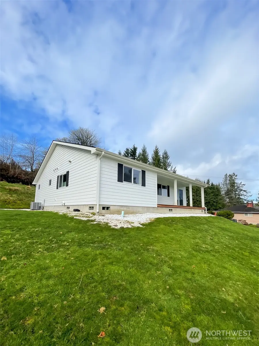 600 Harrison Street N, South Bend, WA 98586 - #2