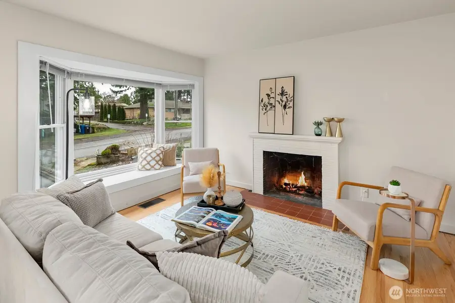 1526 N 107th Street, Seattle, WA 98133 - #2