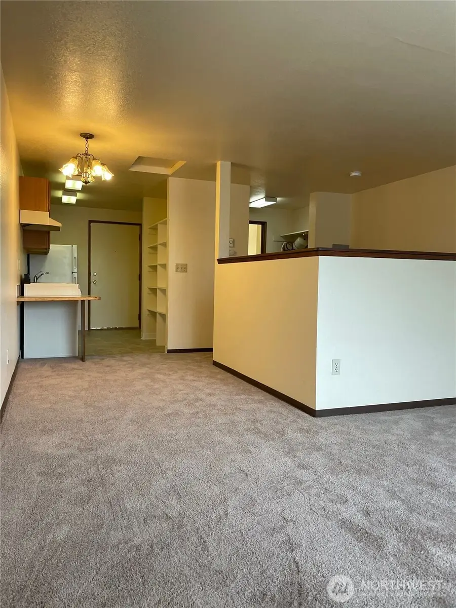 15043 8th Avenue S, Burien, WA 98148 - #3