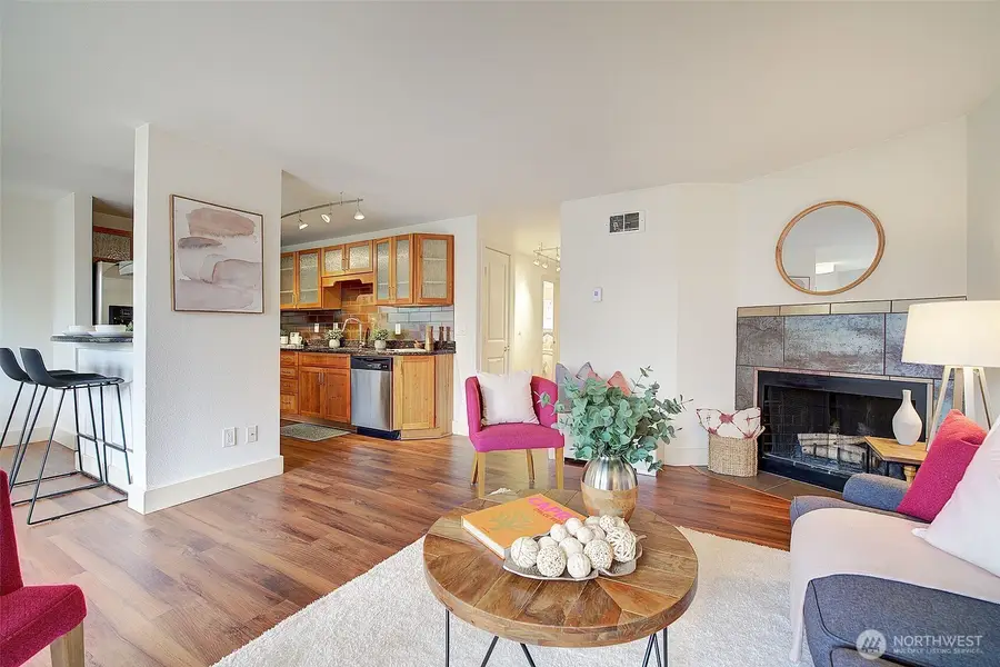 11058 NE 33rd Place #D6, Bellevue, WA 98004 - #3