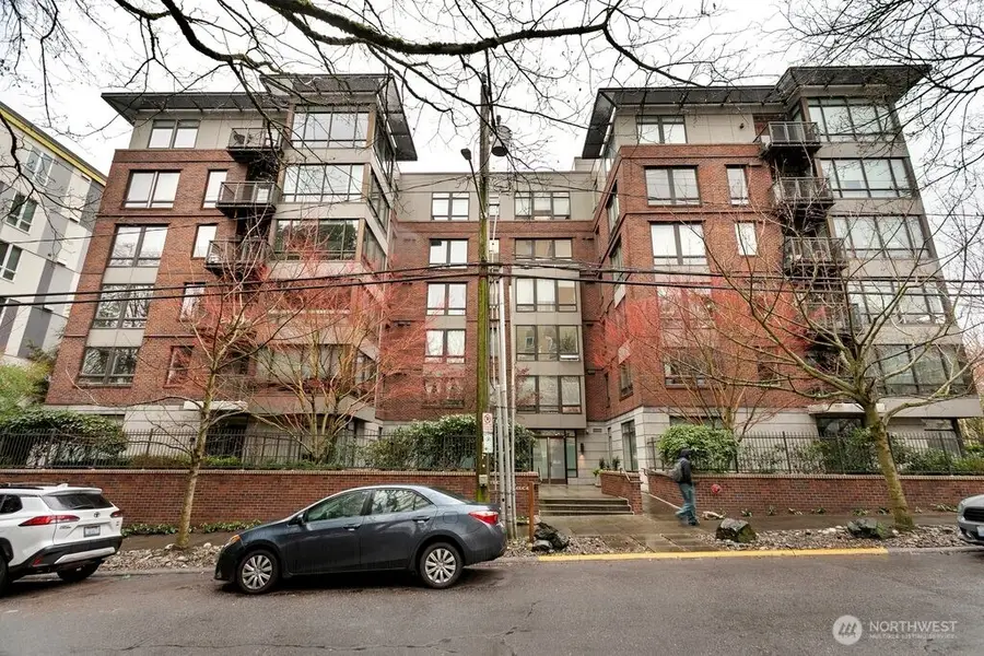 4547 8th Avenue Ne #508, Seattle, WA 98105 - #2