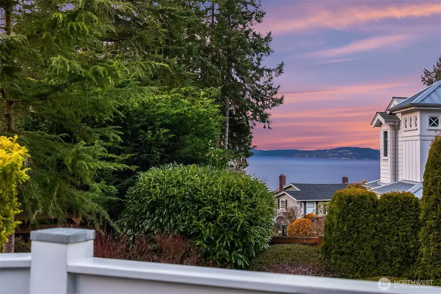 9225 Olympic View Drive, Edmonds, WA 98020 - #3