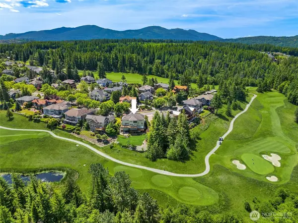 6230 Fairway Place Se, Snoqualmie, WA 98065