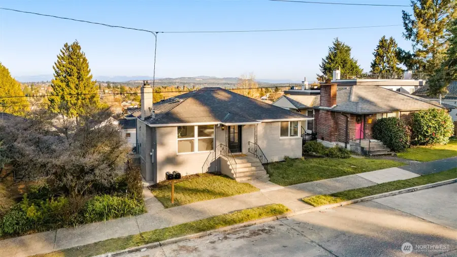 2332 17th Avenue S, Seattle, WA 98144 - #3