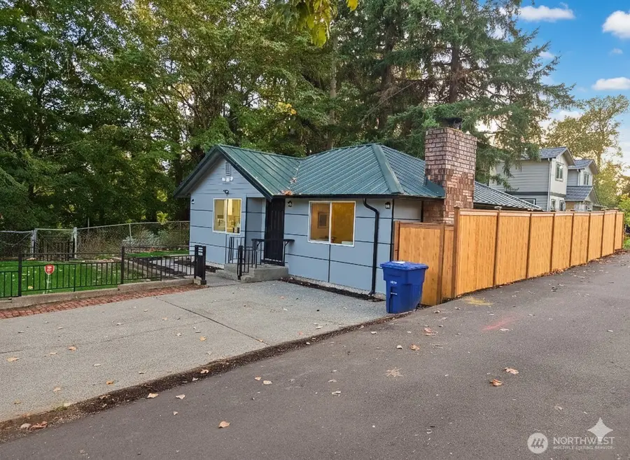 1147 Aberdeen Avenue Ne, Renton, WA 98056 - #3