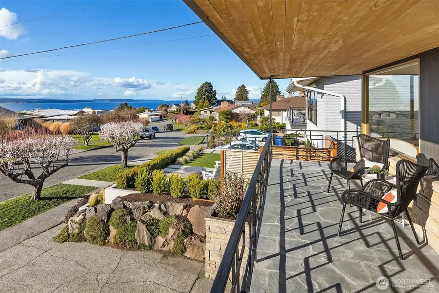 9232 21st Avenue Nw, Seattle, WA 98117 - #2