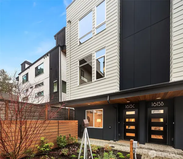 1615 N 50th Street #C, Seattle, WA 98103
