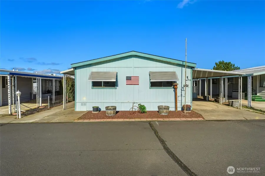 1328 Samuel, College Place, WA 99324 - #2