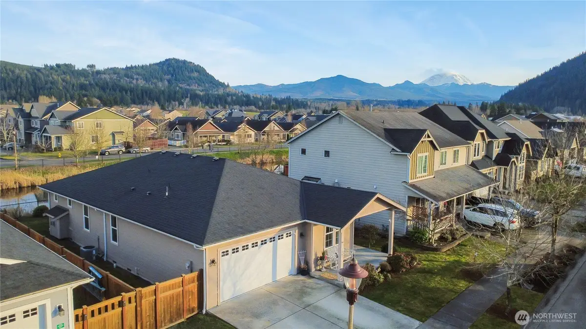 385 Bruhn Lane N, Enumclaw, WA 98022 - #1