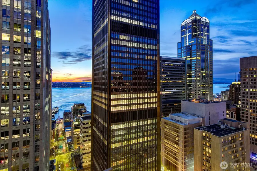 909 5th Avenue #2301, Seattle, WA 98164 - #3