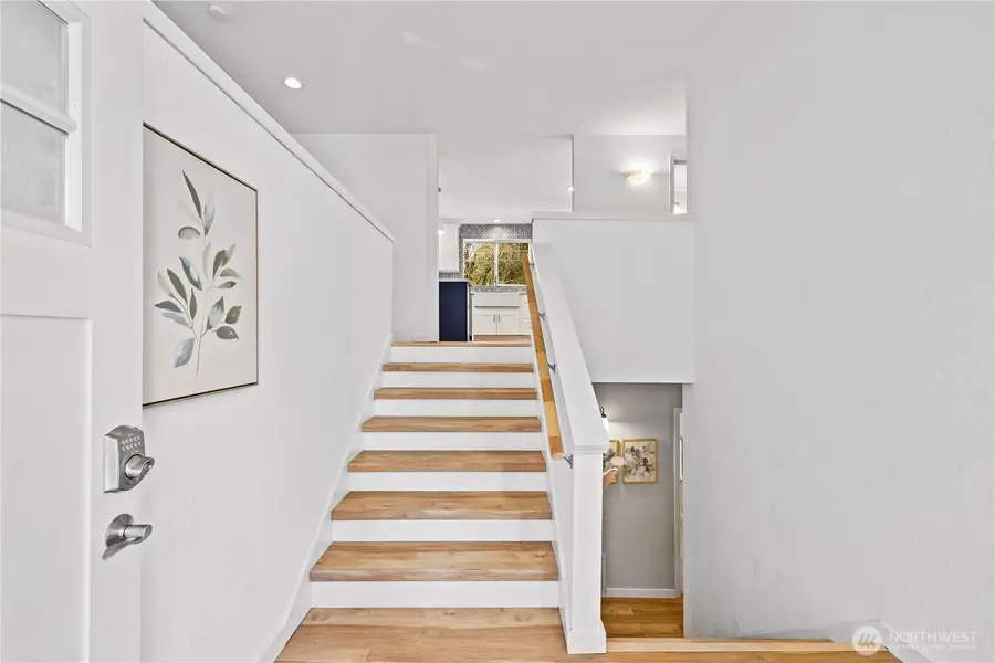 16325 177th Place Ne, Woodinville, WA 98072 - #2