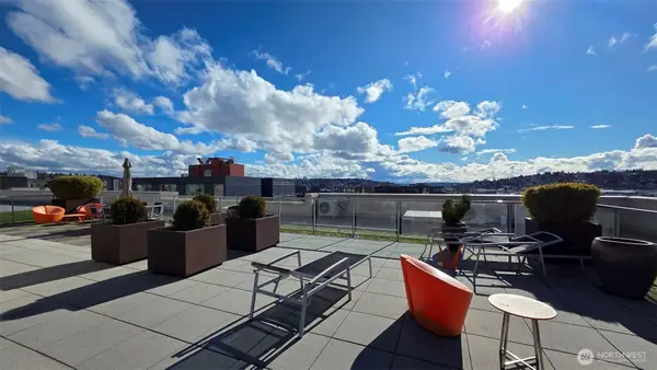 1760 NW 56th Street #309, Seattle, WA 98107