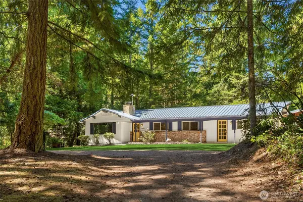5836 Battle Point Drive Ne, Bainbridge Island, WA 98110