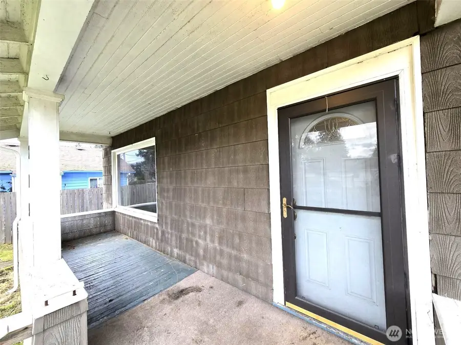 319 S 82nd Street, Tacoma, WA 98408 - #3