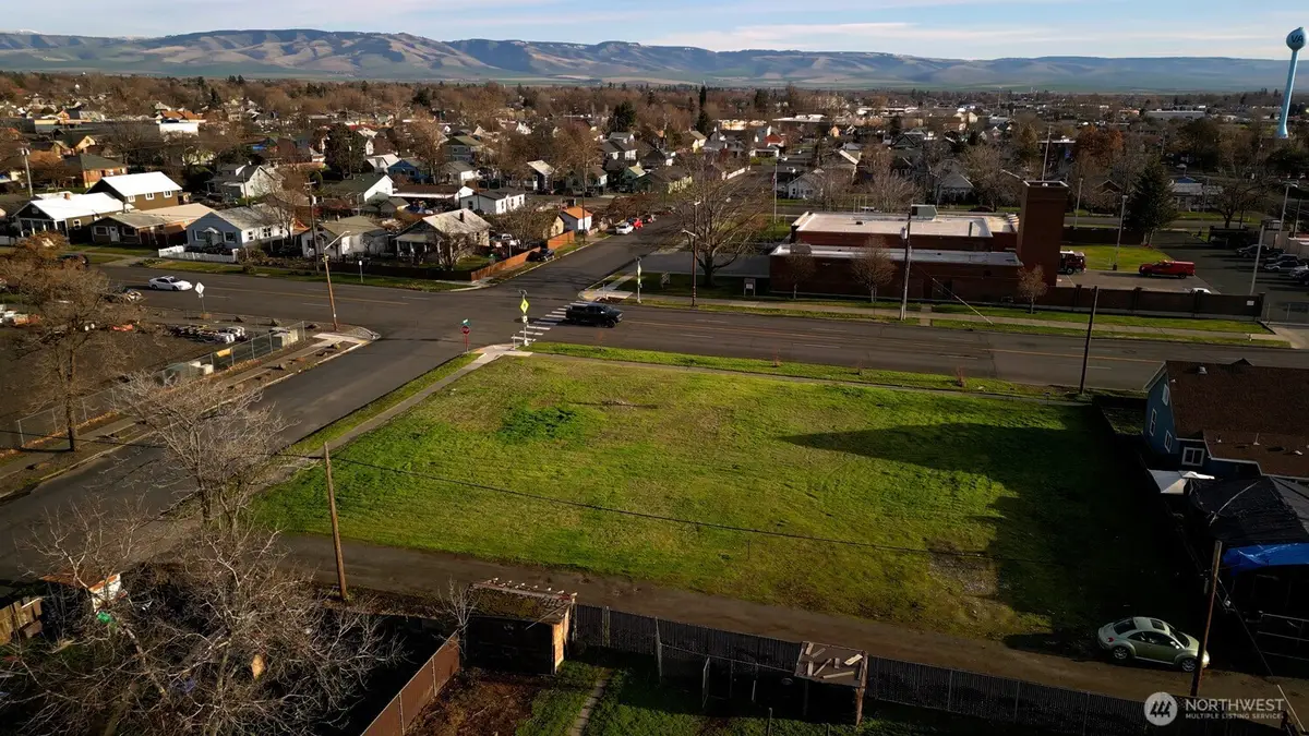 1002 W Poplar Street #10,11,12, Walla Walla, WA 99362 - #1
