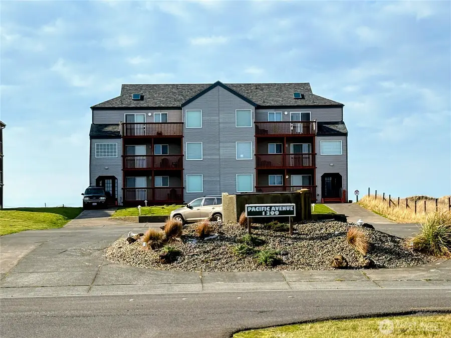 1399 Ocean Shores Boulevard Sw #1N-A, Ocean Shores, WA 98569 - #2