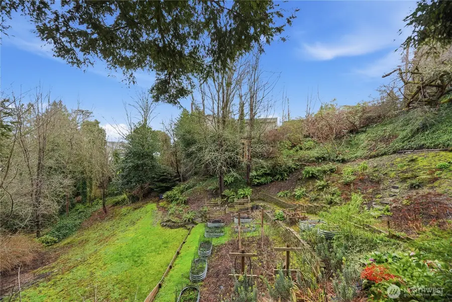 11500 Durland Avenue Ne, Seattle, WA 98125 - #2