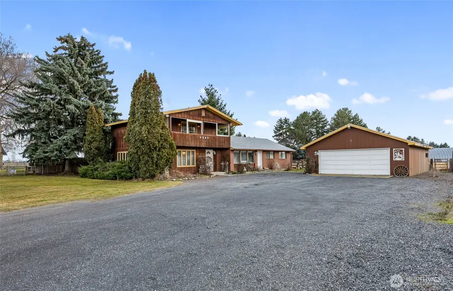 4537 Dunn Street Ne, Moses Lake, WA 98837 - #2