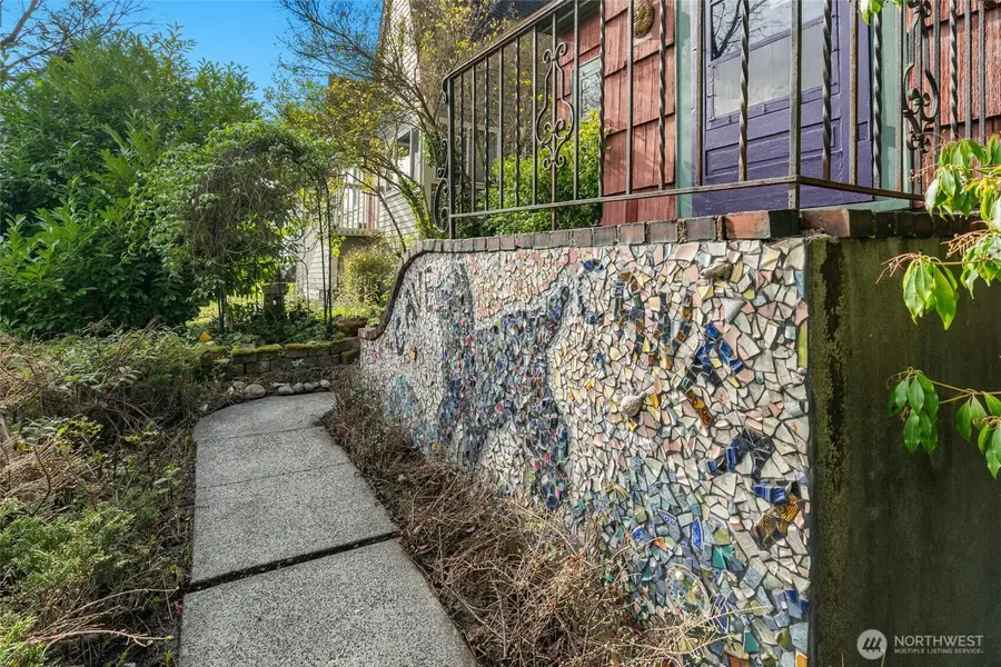 5033 35th Avenue Sw, Seattle, WA 98126 - #3