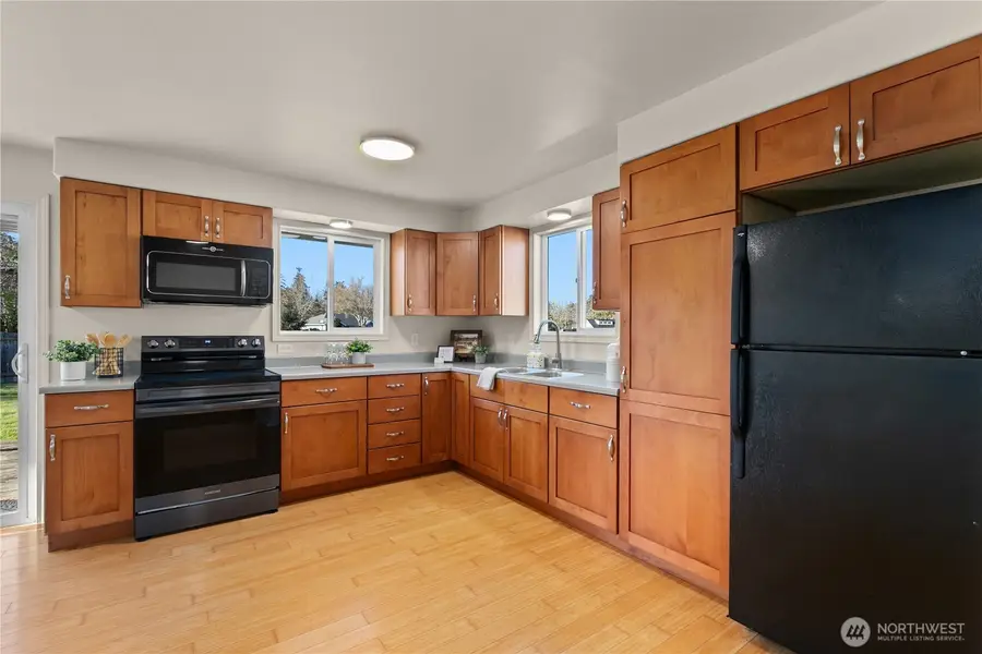 8215 Quinault Road, Blaine, WA 98230 - #2