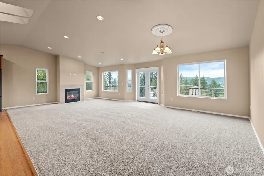 231 E Linda Vista Court, Union, WA 98592 - #3