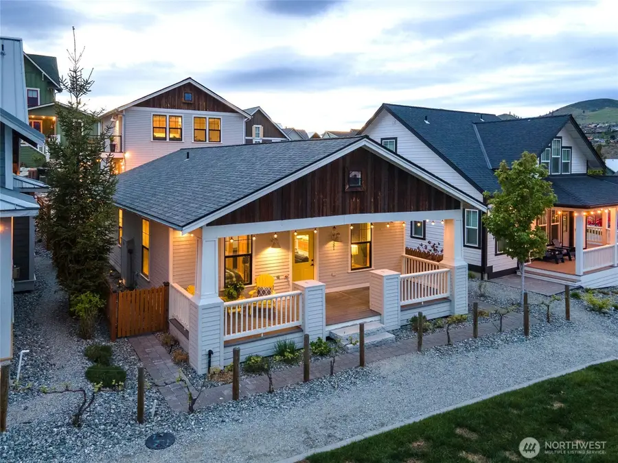 481 Mackinaw Lane, Chelan, WA 98816 - #2