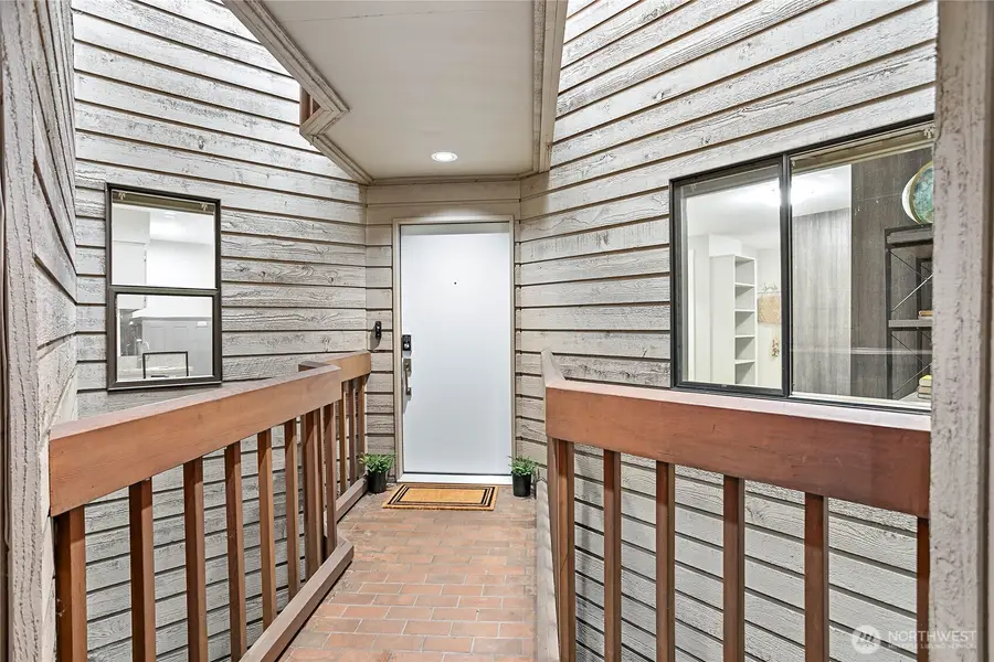 317 N State #201, Bellingham, WA 98225 - #2