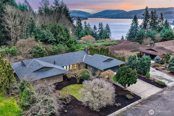 440 174th Place Ne, Bellevue, WA 98008