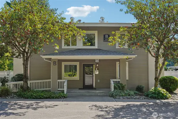 831 126th Place Ne #B204, Bellevue, WA 98005