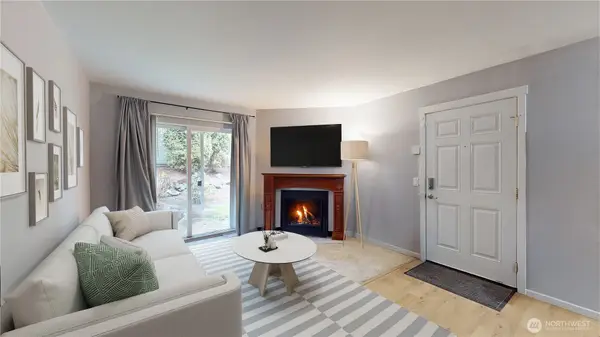 2609 S 272nd Street #33, Kent, WA 98032