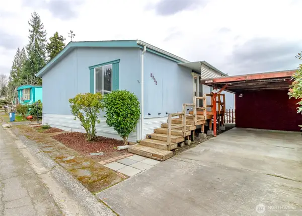 8318 38th Street E, Edgewood, WA 98371