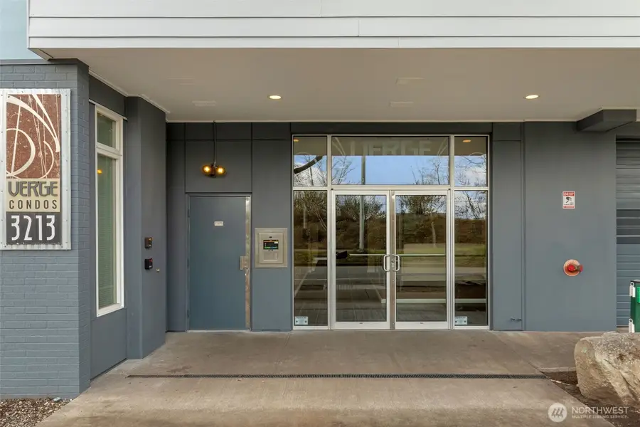 3213 Harbor Avenue Sw #216, Seattle, WA 98126 - #2