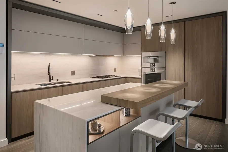 838 Avenue Square Ne #1207, Bellevue, WA 98004 - #3