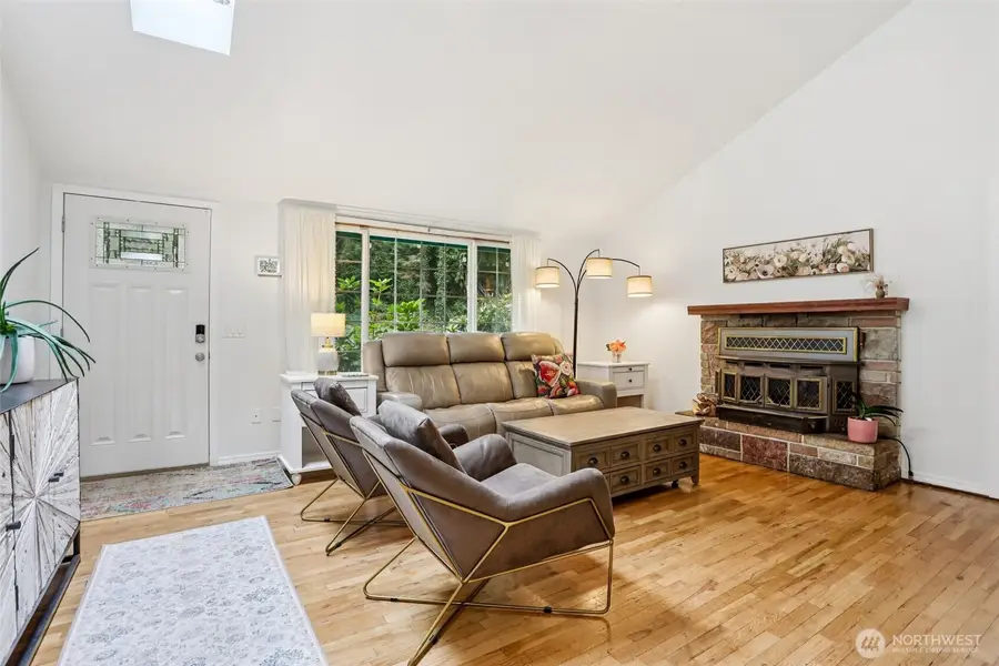 18917 76th Avenue W, Lynnwood, WA 98036 - #3