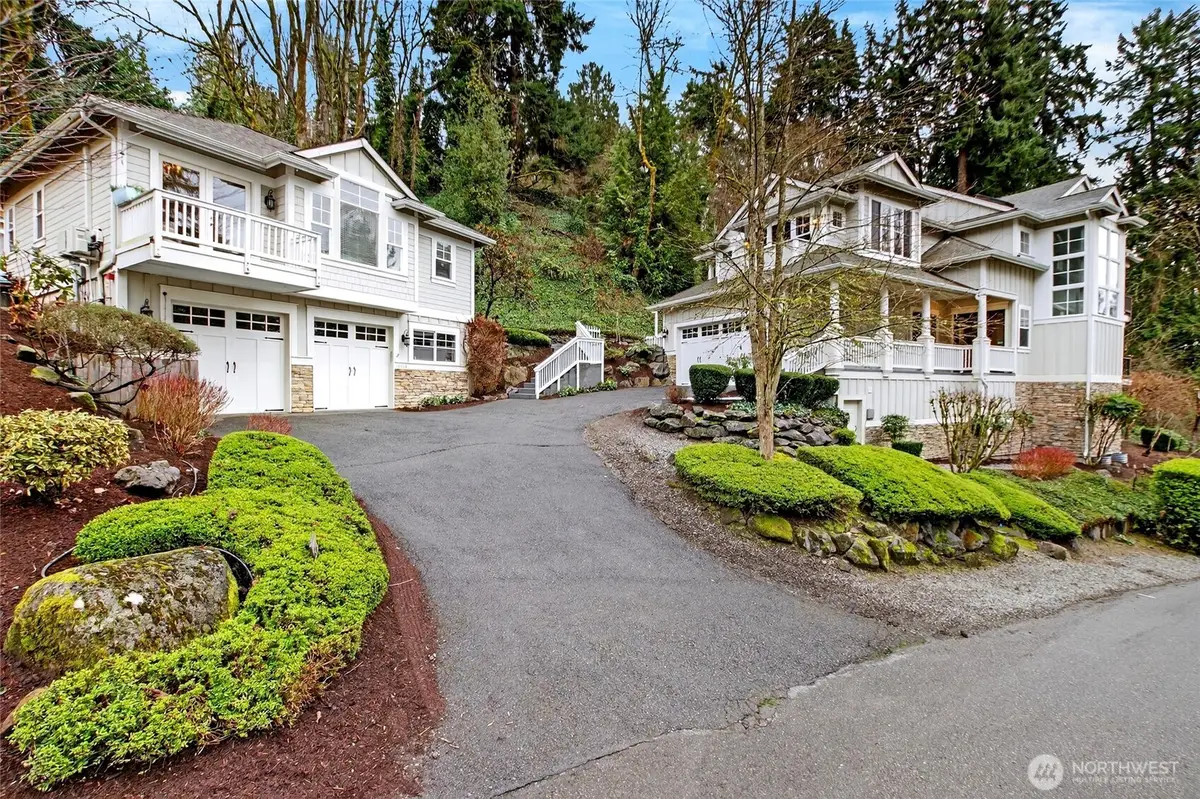 12406 68th Avenue Ne, Kirkland, WA 98034 - #1