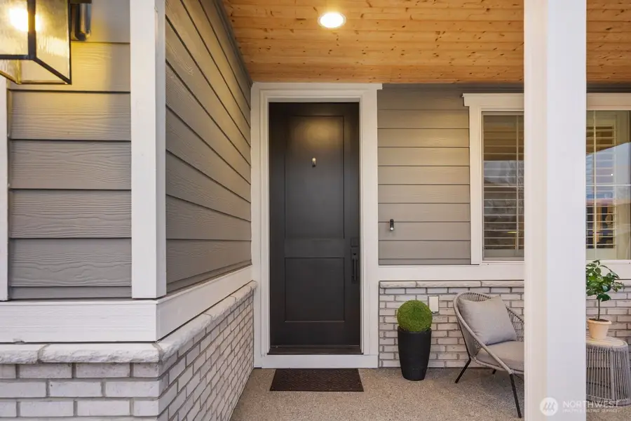 311 Hogan Drive, Enumclaw, WA 98022 - #2