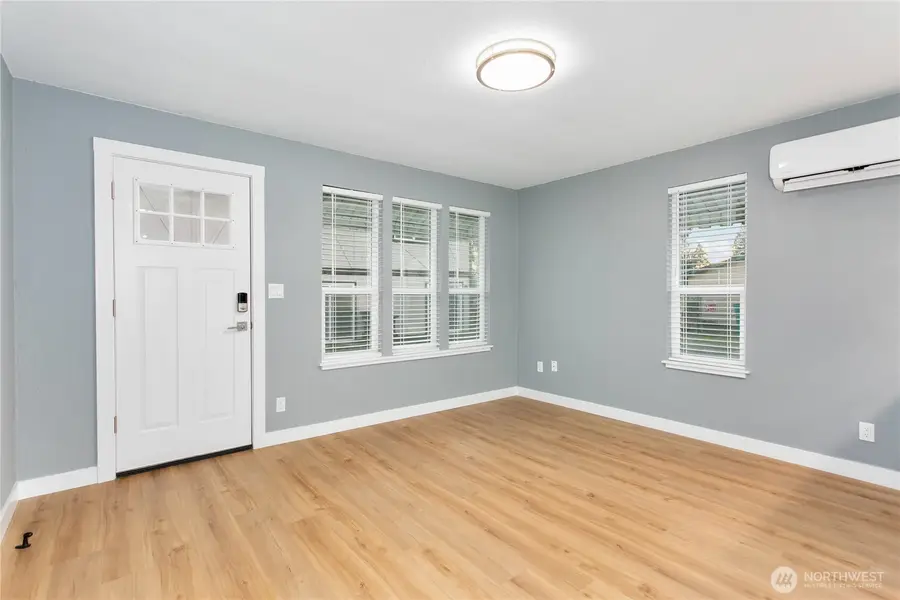 516 11th Street Nw, Puyallup, WA 98371 - #3