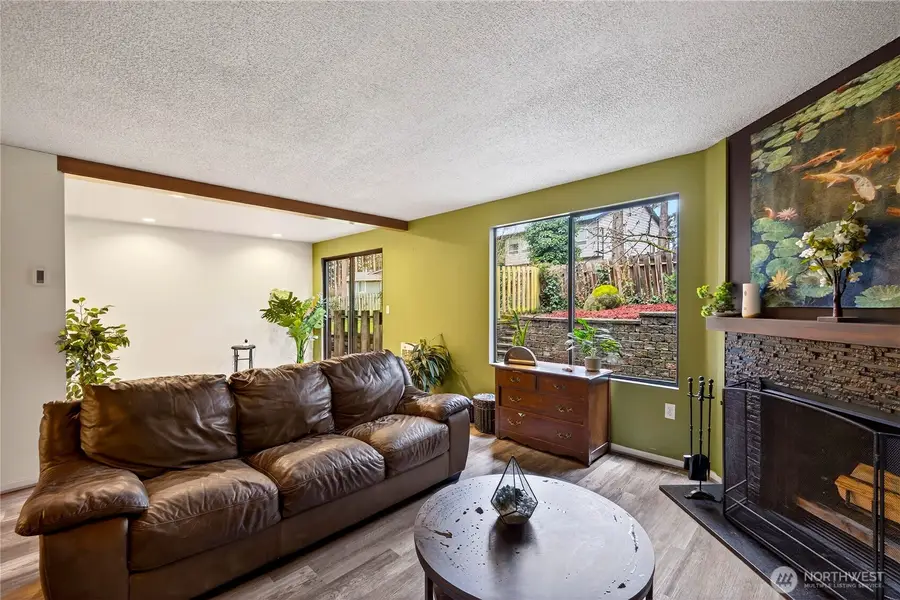 111 NW Columbia Dr #B6, Oak Harbor, WA 98277 - #2