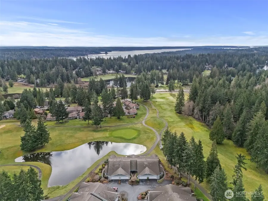 321 E Soderberg Road #C9, Allyn, WA 98524 - #2