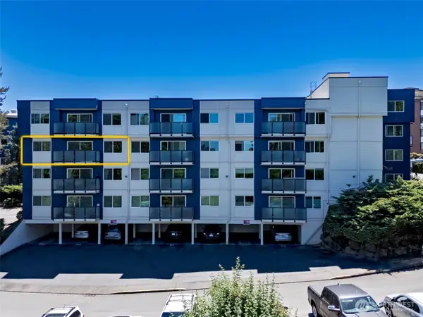 3722 27th Place W #301, Seattle, WA 98199