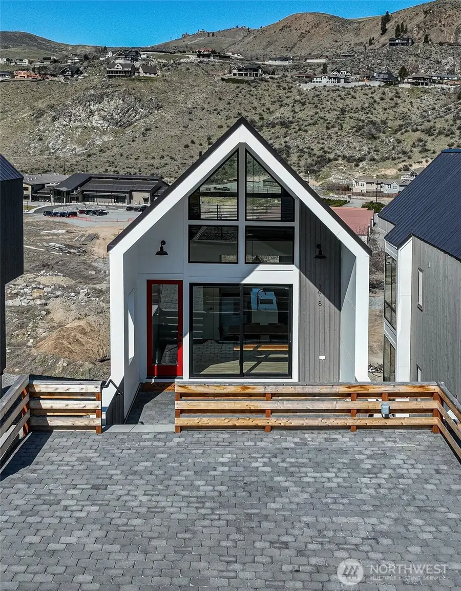 1418 Cottage Lane, Chelan, WA 98816 - #2