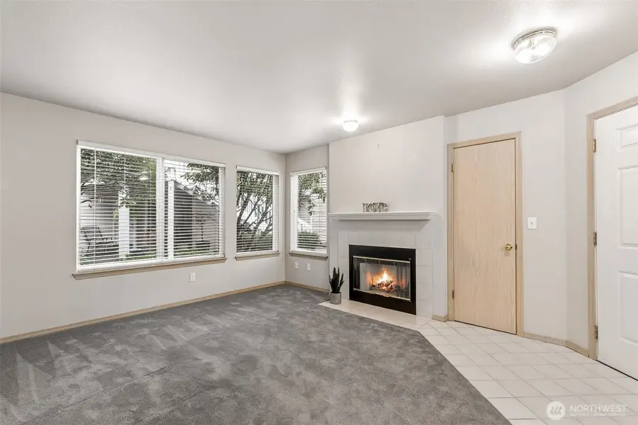 9210 Market Place #N103, Lake Stevens, WA 98258 - #2