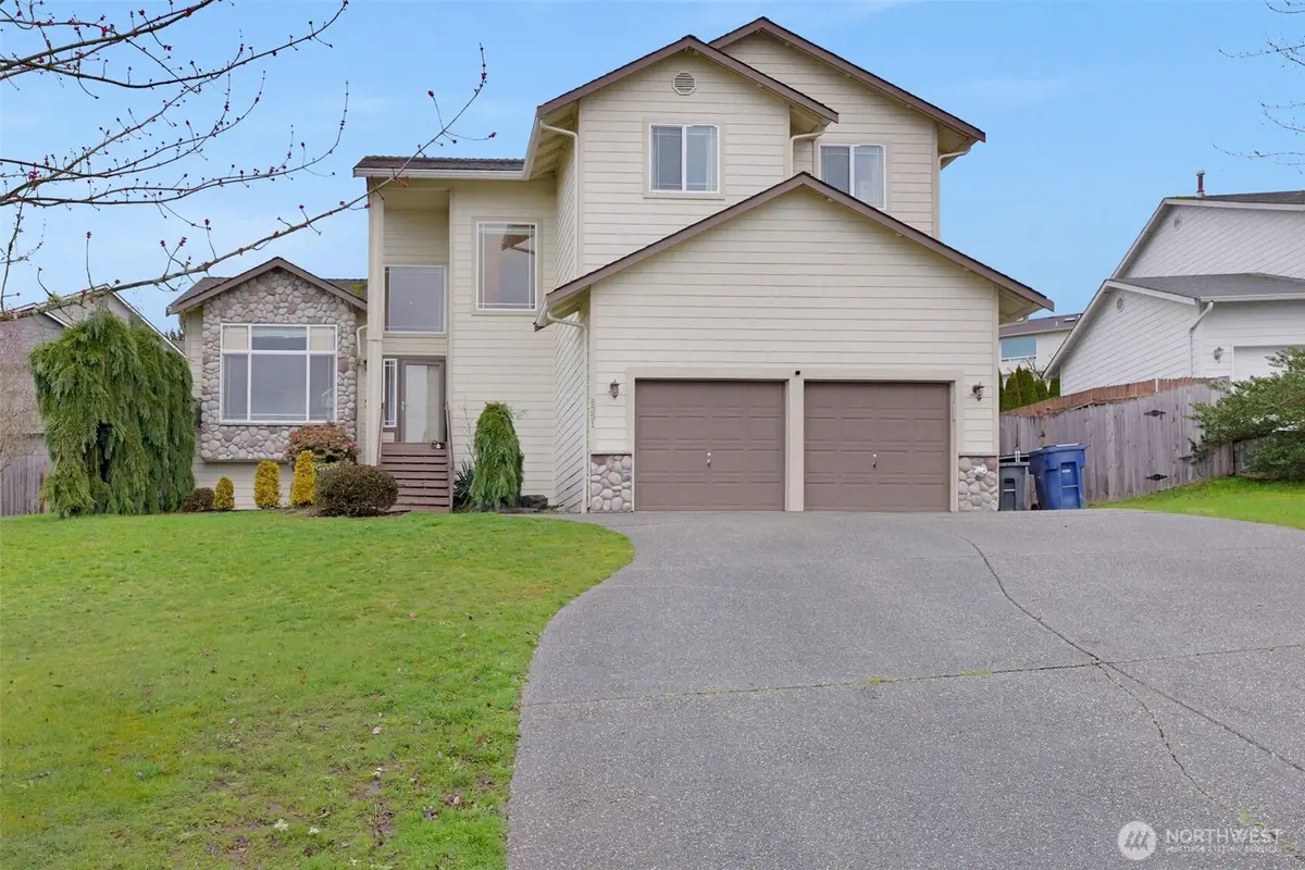 8331 76th Avenue Ne, Marysville, WA 98270 - #1