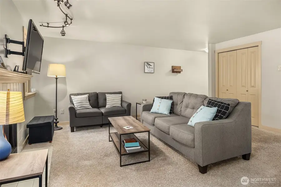 8248 126th Avenue Ne #C-305, Kirkland, WA 98033 - #3