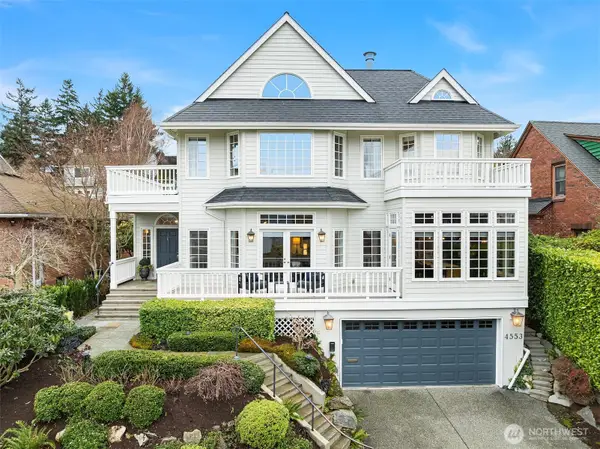 4553 52nd Avenue Ne, Seattle, WA 98105