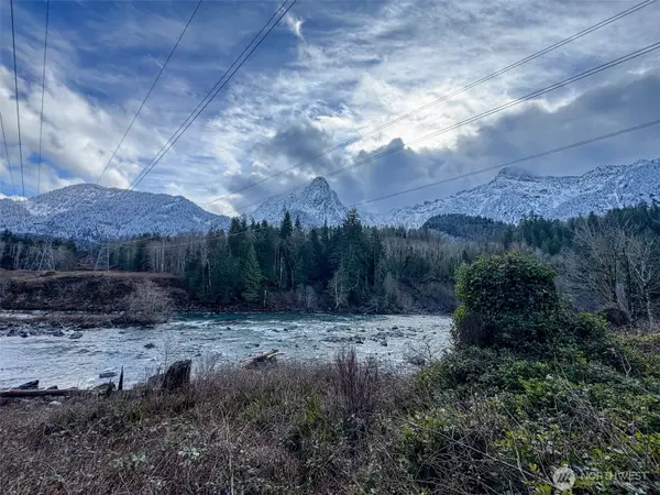 49 Xx Highway 2, Index, WA 98256