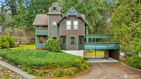 243 NW Solnae Place, Bremerton, WA 98311