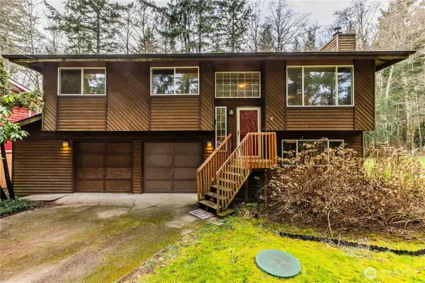 4241 Big Beef Crossing Nw, Bremerton, WA 98312